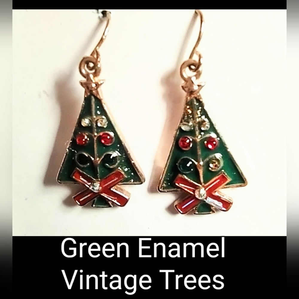 Vintage Green Sparkling Enamel Christmas Tree Pierced Earrings